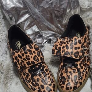 GBG Los Angeles Black and Gold Sneakers